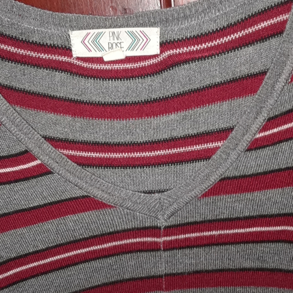 Sweater - Picture 2 of 3